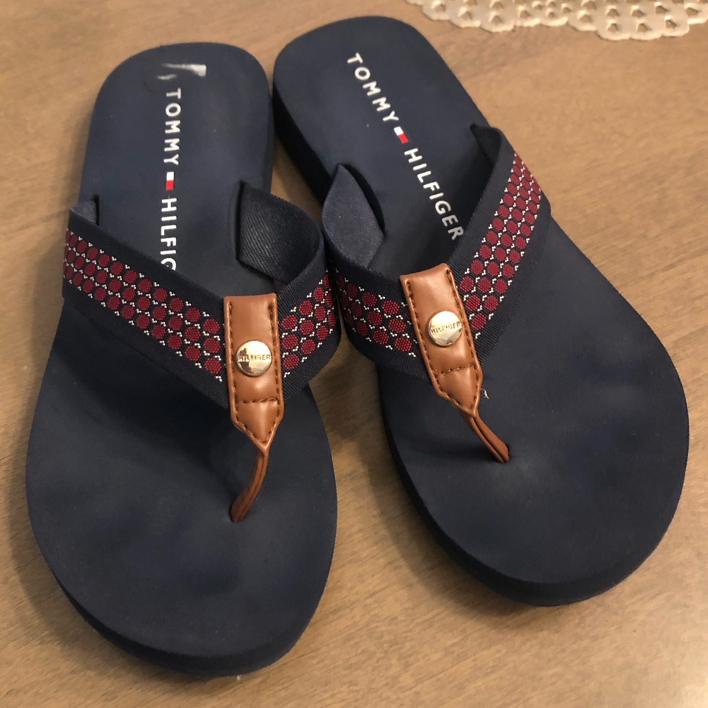 Tommy Hilfiger Women’s Sandals - Picture 3 of 5